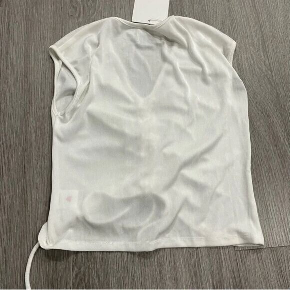 Love mcnicoll white scrunch v neck crop top white small - Picture 6 of 7